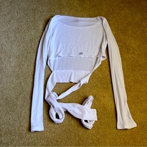 Alo yoga top. New!!